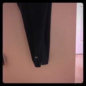Under Armour Compression Cropped Leggings